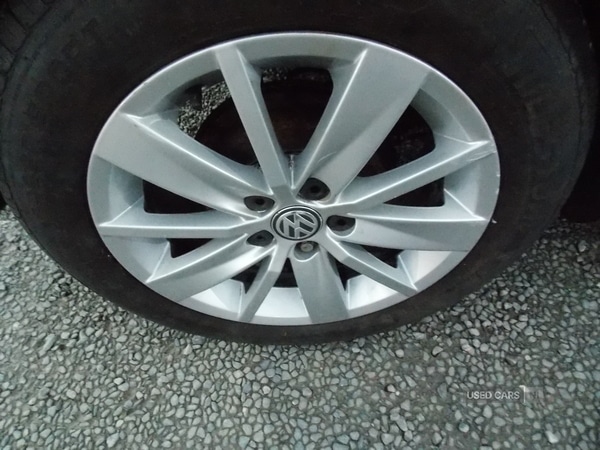 Used Volkswagen Polo 2016 for sale - 76608637: Photo 8