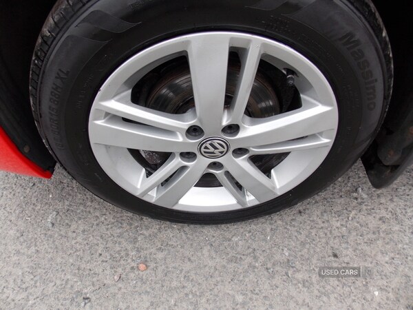 Used Volkswagen Polo 2016 for sale - 76216137: Photo 11