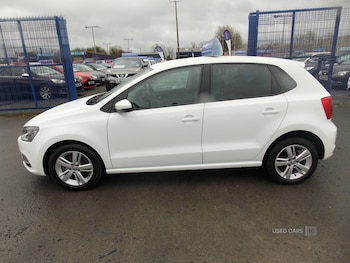 Used Volkswagen Polo 2017 for sale - 76458348: Photo