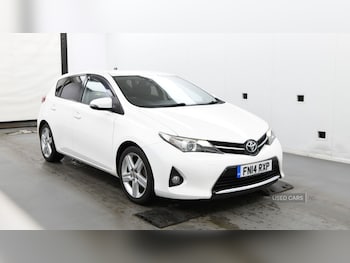 Toyota Auris feature image