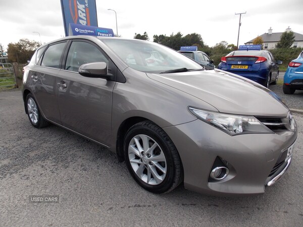 Used Toyota Auris 2014 for sale - 76153583: Photo 1