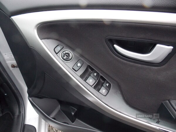 Used Hyundai i30 2014 for sale - 74862767: Photo 16