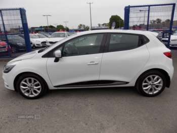 Used Renault Clio 2018 for sale - 74777859: Photo