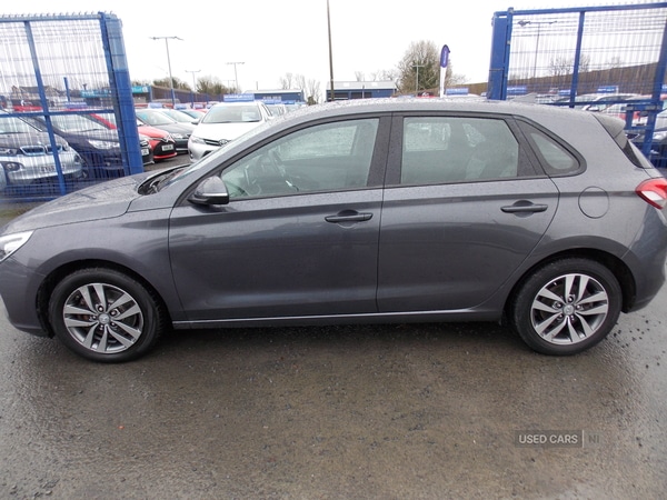 Used Hyundai i30 2017 for sale - 76585811: Photo 4