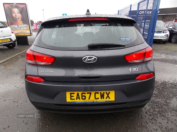 Used Hyundai i30 2017 for sale - 76585811: Photo 6