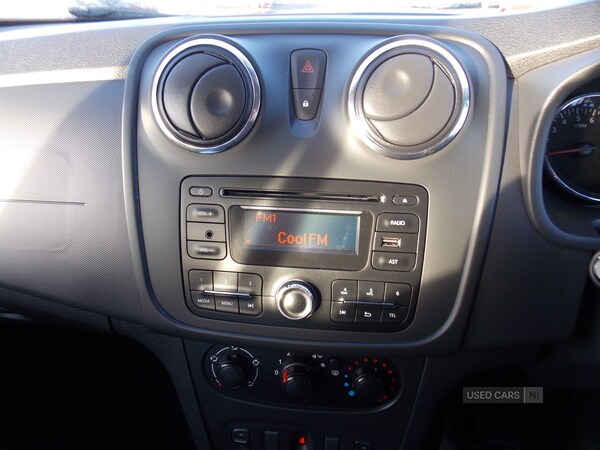 Used Dacia Sandero 2016 for sale - 76123425: Photo 17