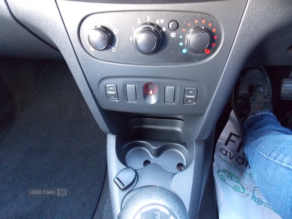 Used Dacia Sandero 2016 for sale - 76123425: Photo 18