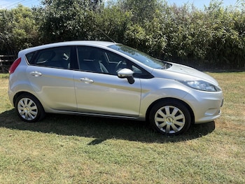 Used Ford Fiesta 2012 for sale - 79187654: Photo