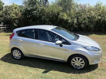 Used Ford Fiesta 2012 for sale - 79187654: Photo