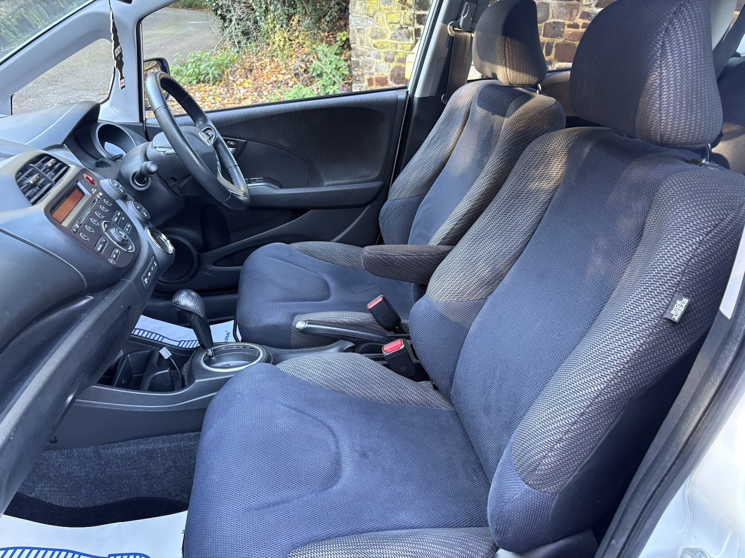 Used Honda Jazz 2014 for sale - 76670768: Photo 25