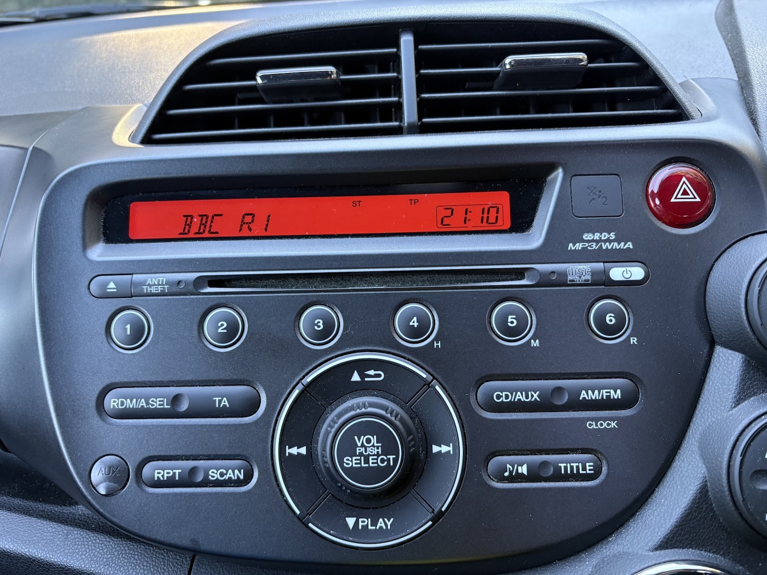 Used Honda Jazz 2014 for sale - 76670768: Photo 41