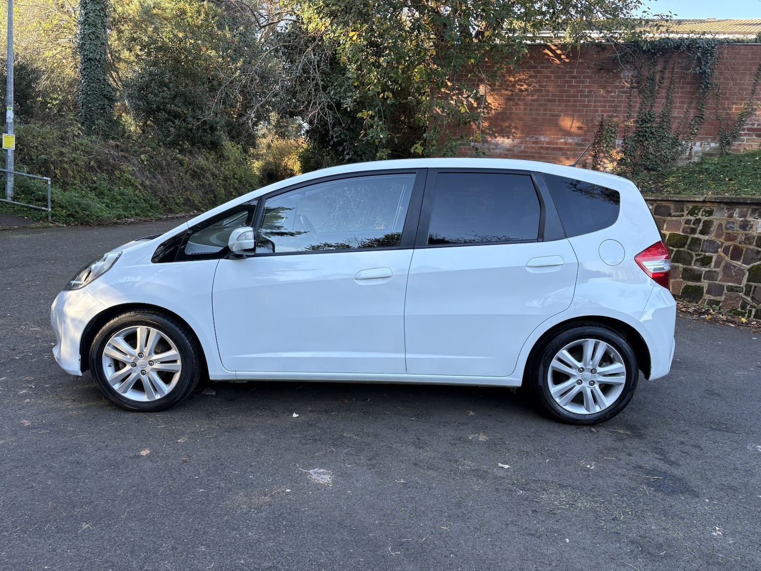 Used Honda Jazz 2014 for sale - 76670768: Photo 5