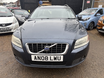 Used Volvo V70 2008 for sale - 77023174: Photo