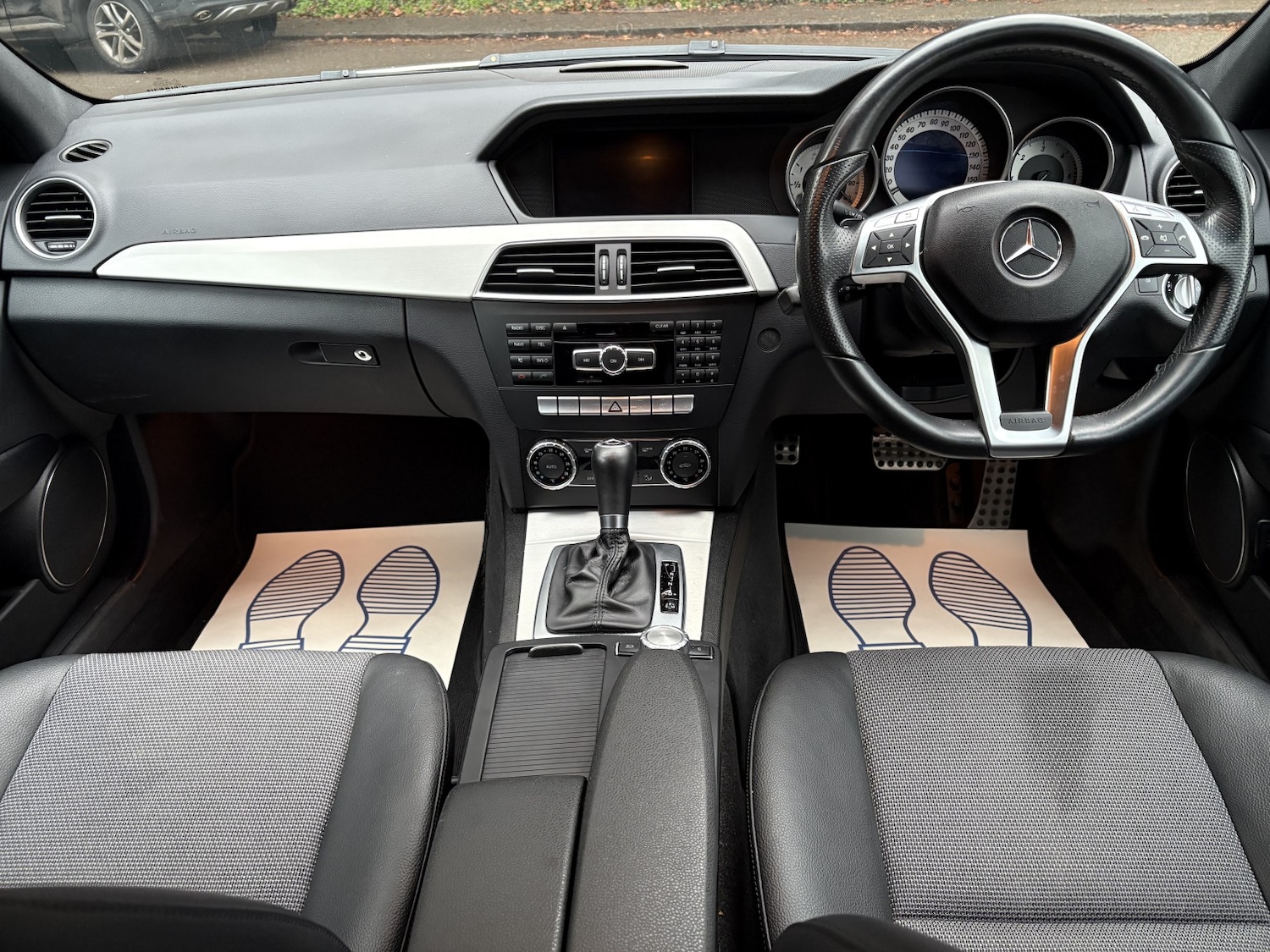 Used Mercedes-Benz C Class 2012 for sale - 77241910: Photo 24