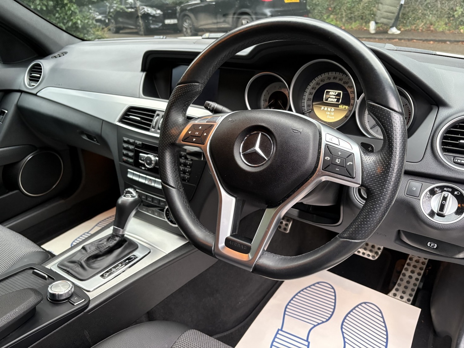 Used Mercedes-Benz C Class 2012 for sale - 77241910: Photo 29