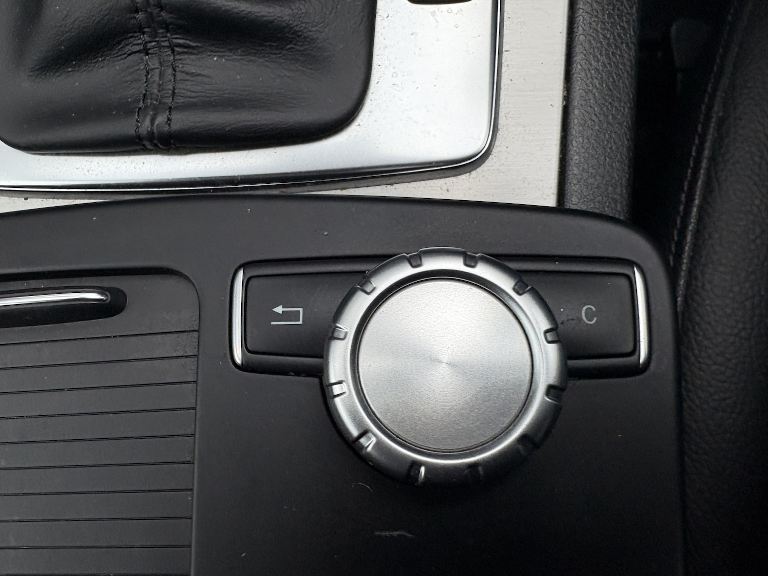 Used Mercedes-Benz C Class 2012 for sale - 77241910: Photo 38