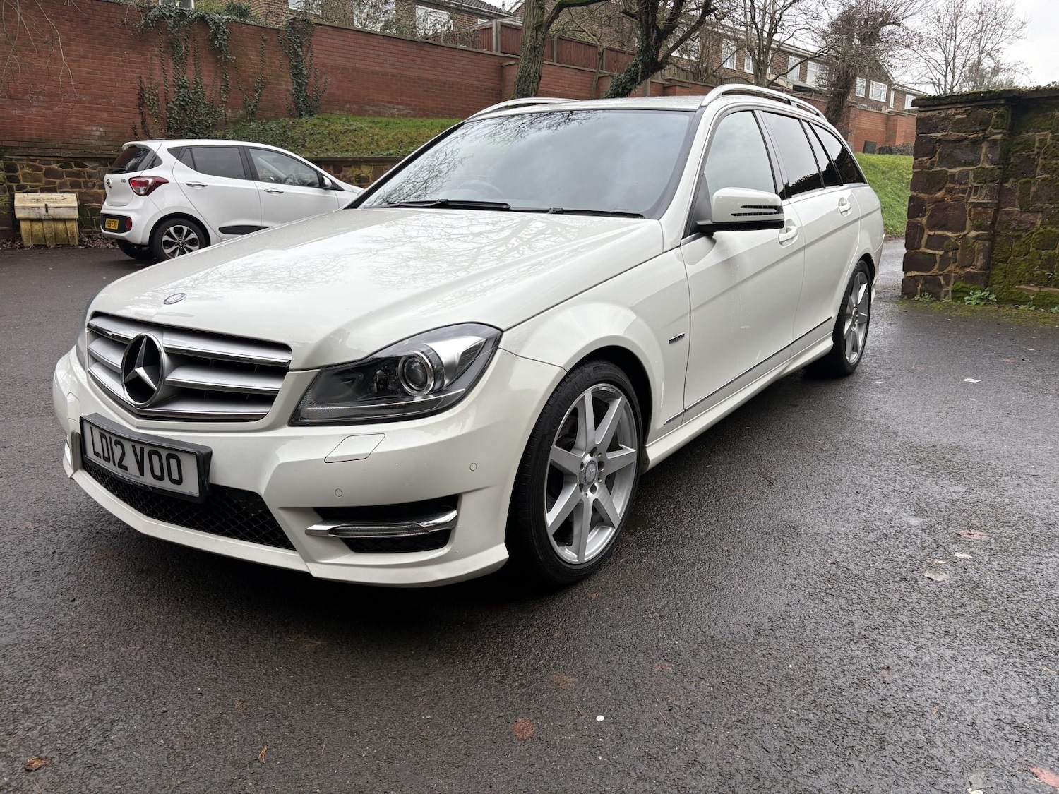 Used Mercedes-Benz C Class 2012 for sale - 77241910: Photo 4