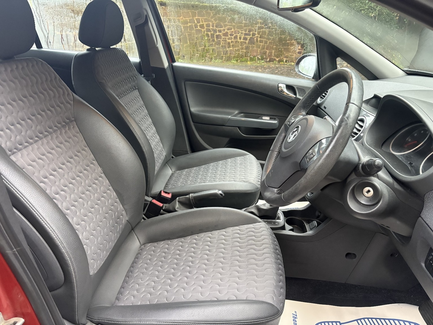 Used Vauxhall Corsa 2011 for sale - 76855385: Photo 22