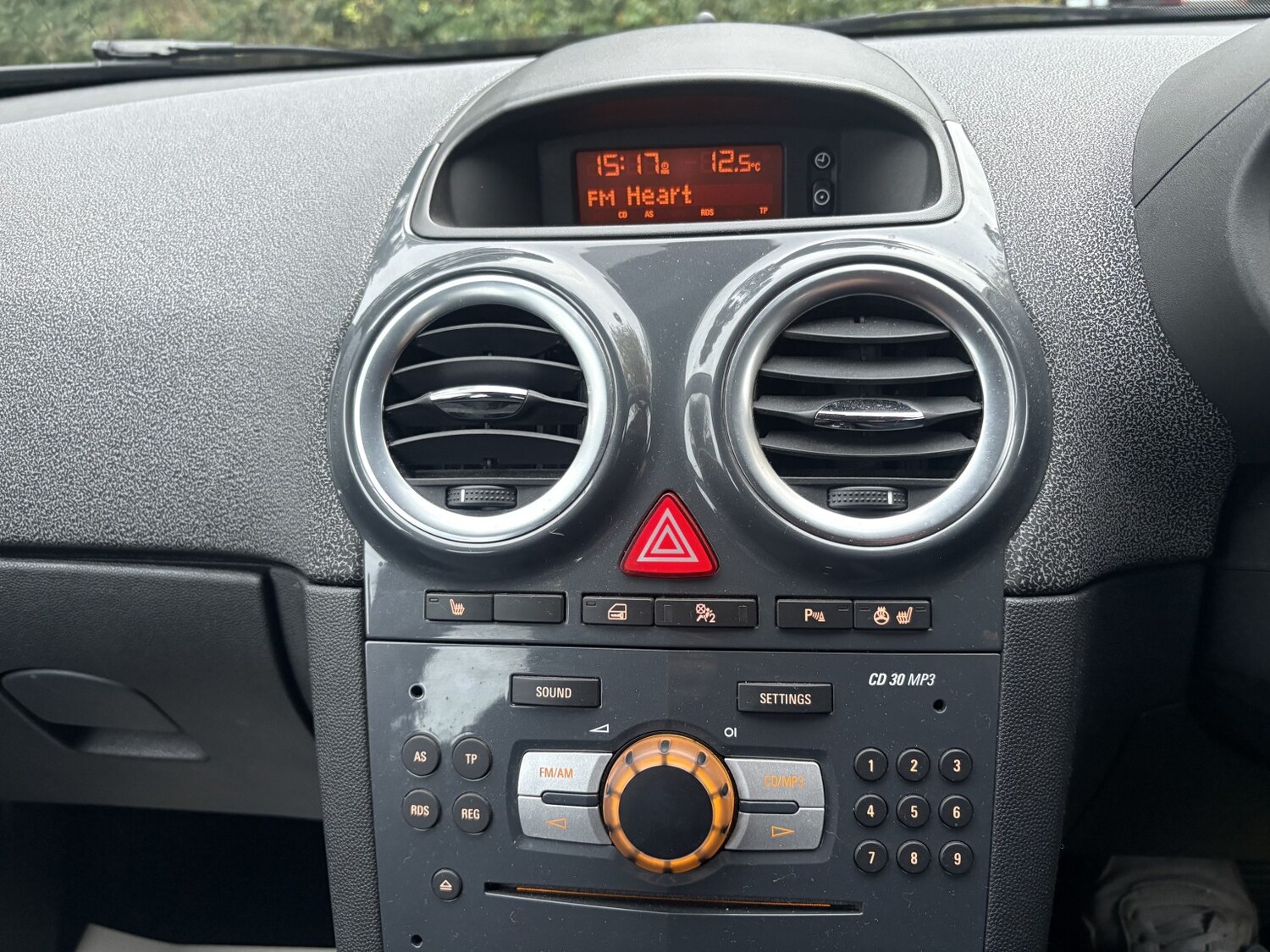 Used Vauxhall Corsa 2011 for sale - 76855385: Photo 30