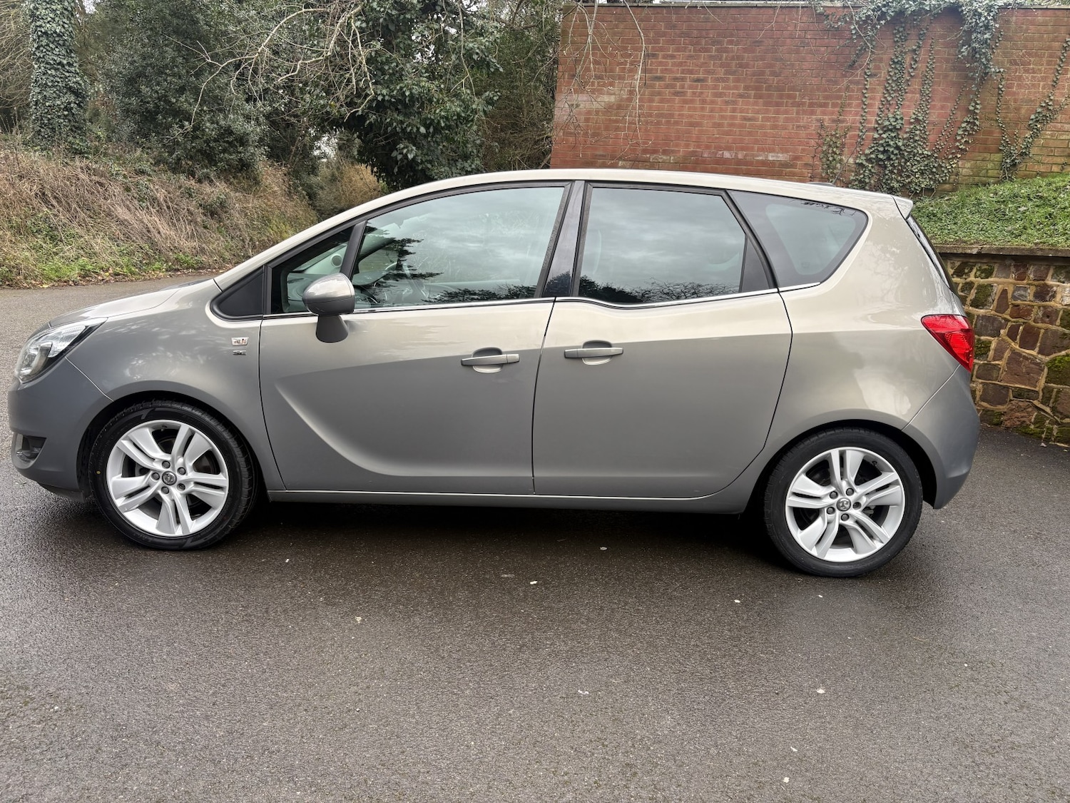 Used Vauxhall Meriva 2015 for sale - 77694305: Photo 5