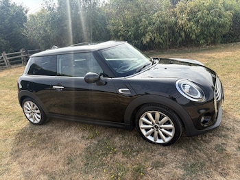 Used MINI Hatch 2018 for sale - 79543772: Photo