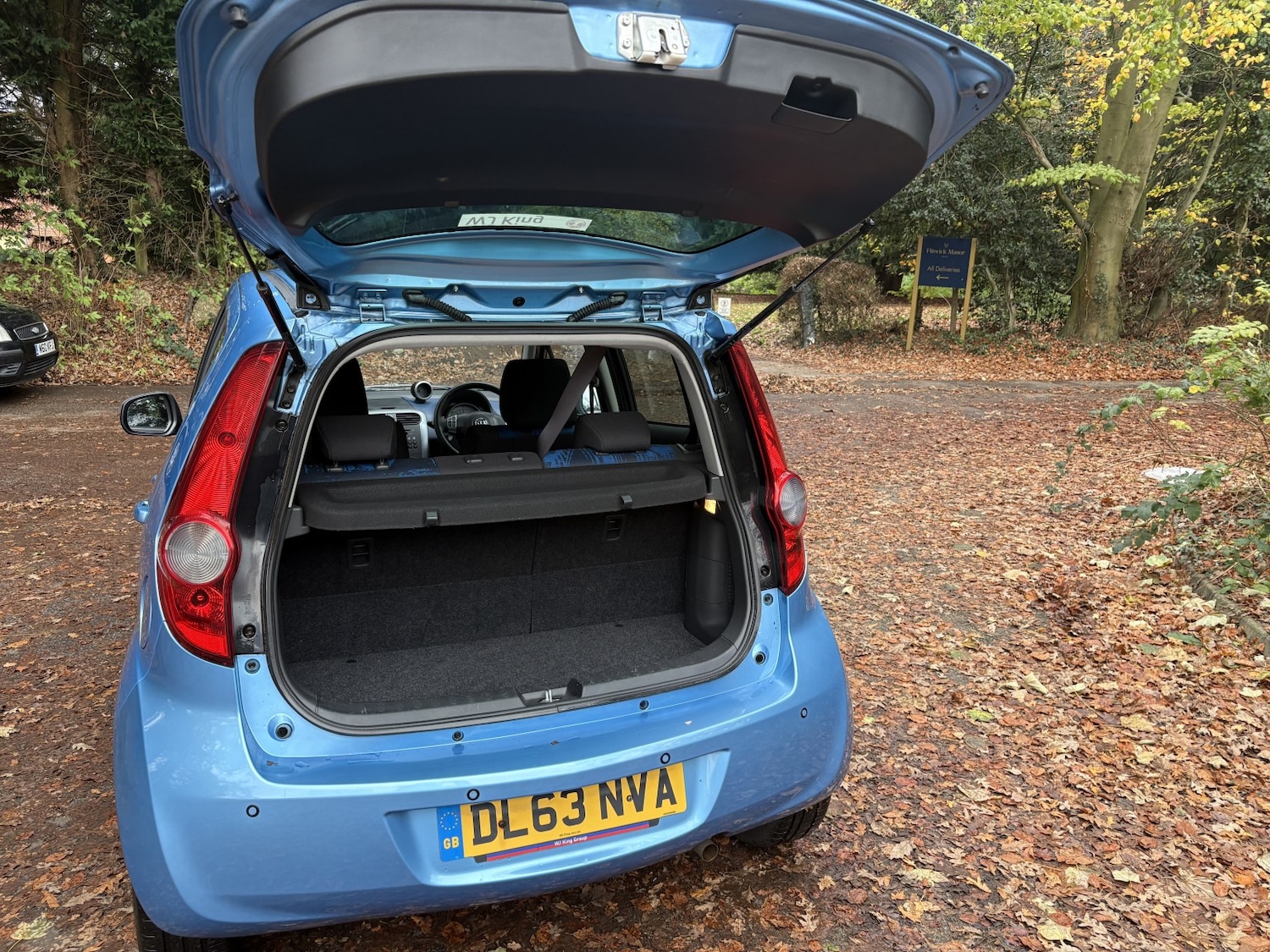 Used Vauxhall Agila 2014 for sale - 76670807: Photo 10