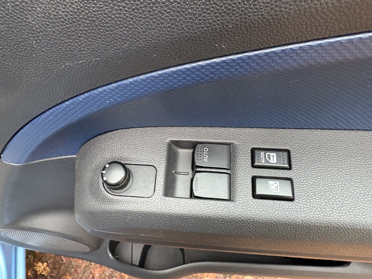 Used Vauxhall Agila 2014 for sale - 76670807: Photo 23