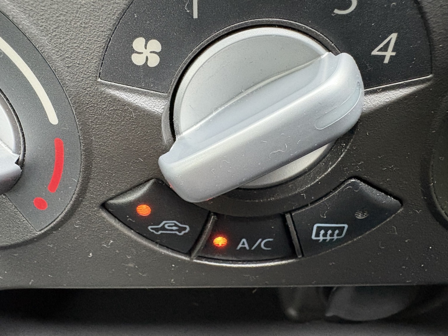 Used Vauxhall Agila 2014 for sale - 76670807: Photo 35