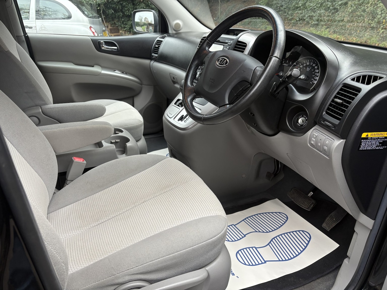 Used Kia Sedona 2011 for sale - 76670812: Photo 19