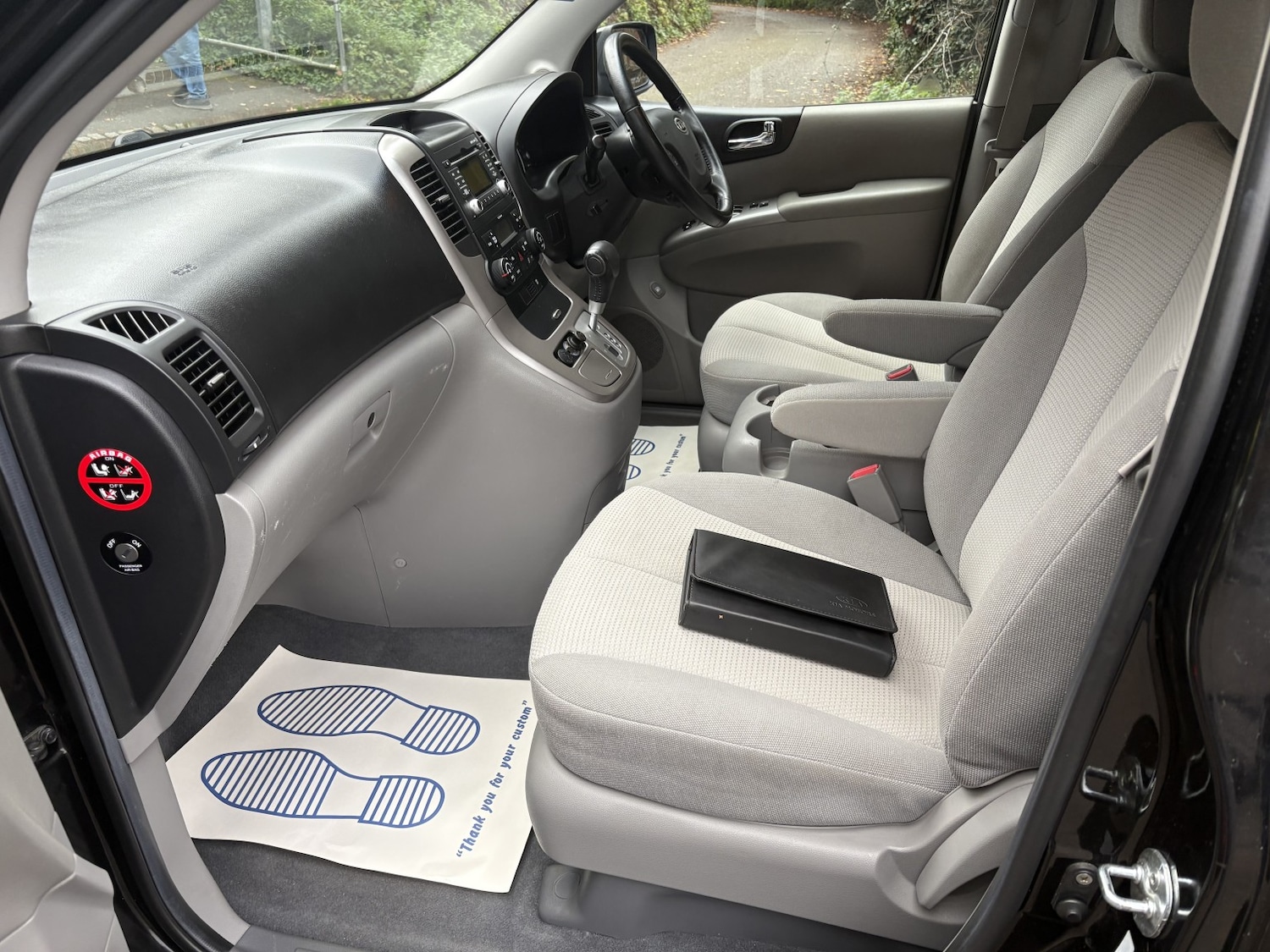 Used Kia Sedona 2011 for sale - 76670812: Photo 34