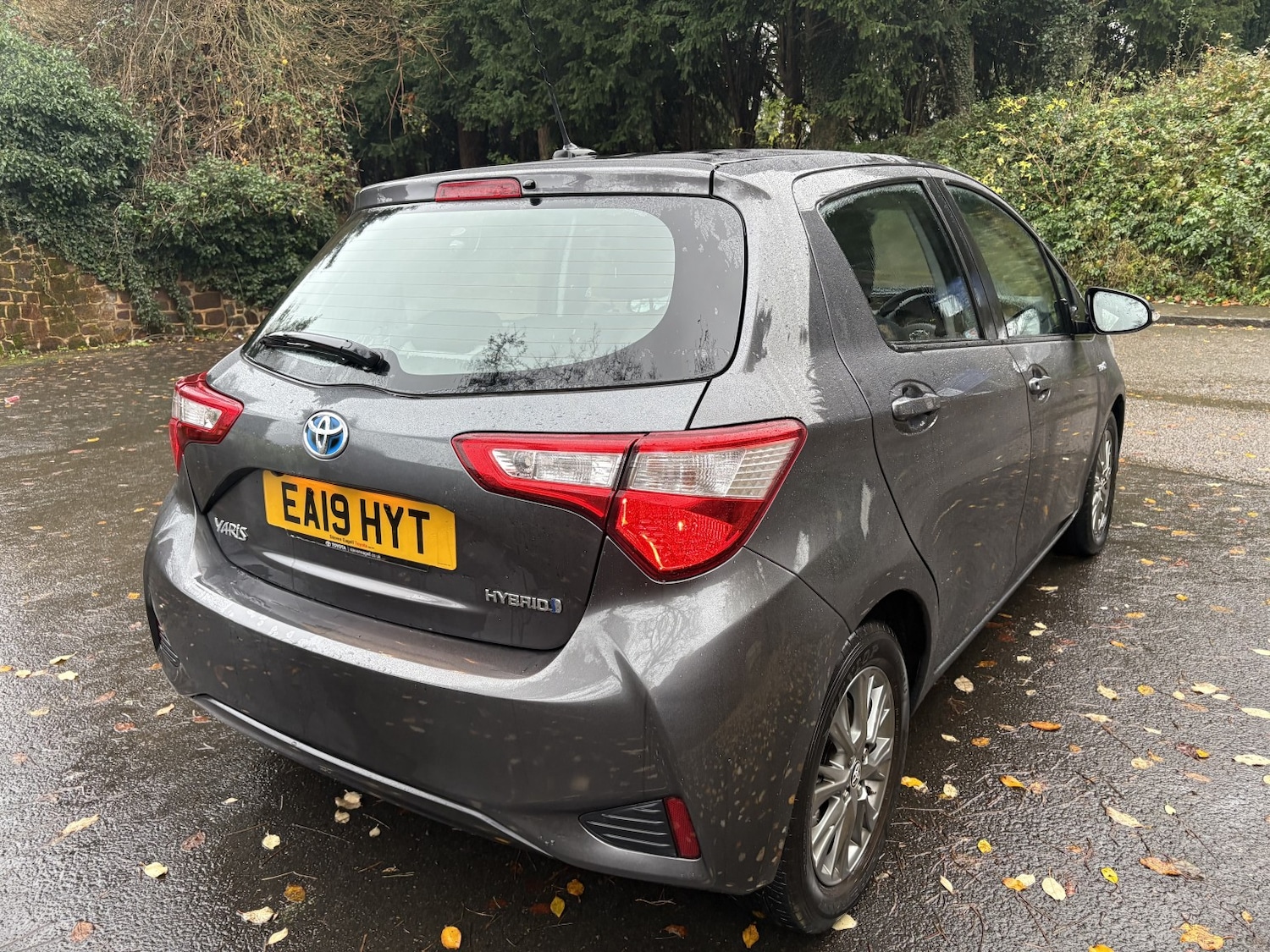 Used Toyota Yaris 2019 for sale - 76855392: Photo 10