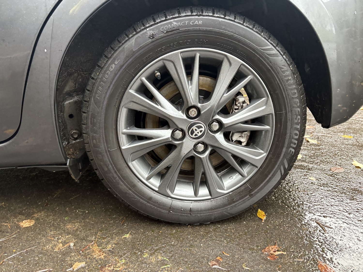 Used Toyota Yaris 2019 for sale - 76855392: Photo 15