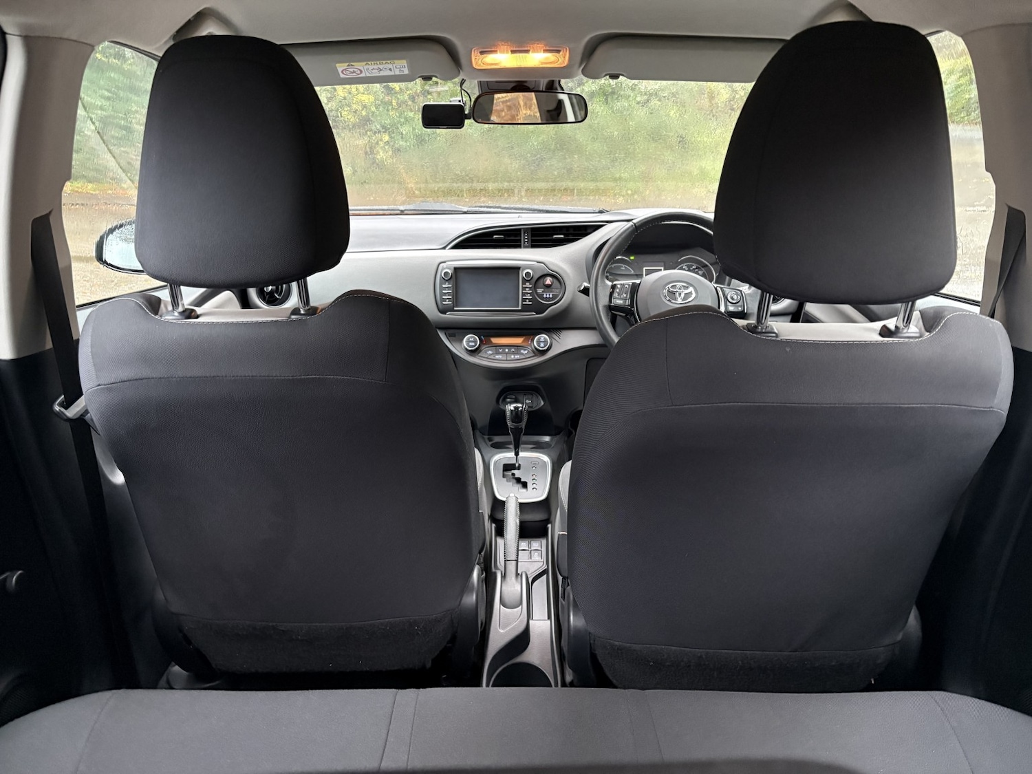 Used Toyota Yaris 2019 for sale - 76855392: Photo 20