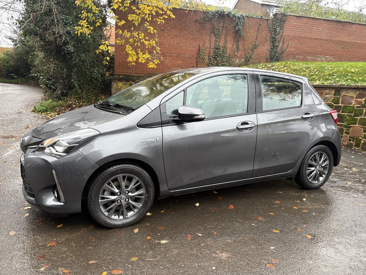 Used Toyota Yaris 2019 for sale - 76855392: Photo 5