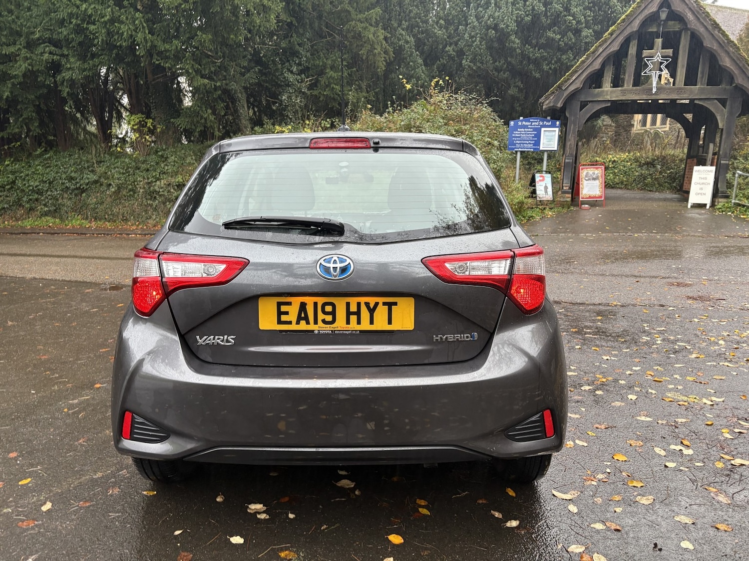 Used Toyota Yaris 2019 for sale - 76855392: Photo 9