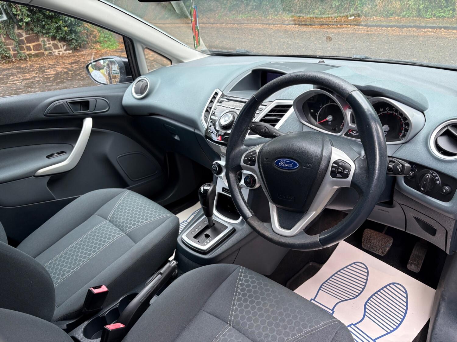 Used Ford Fiesta 2011 for sale - 76670776: Photo 13