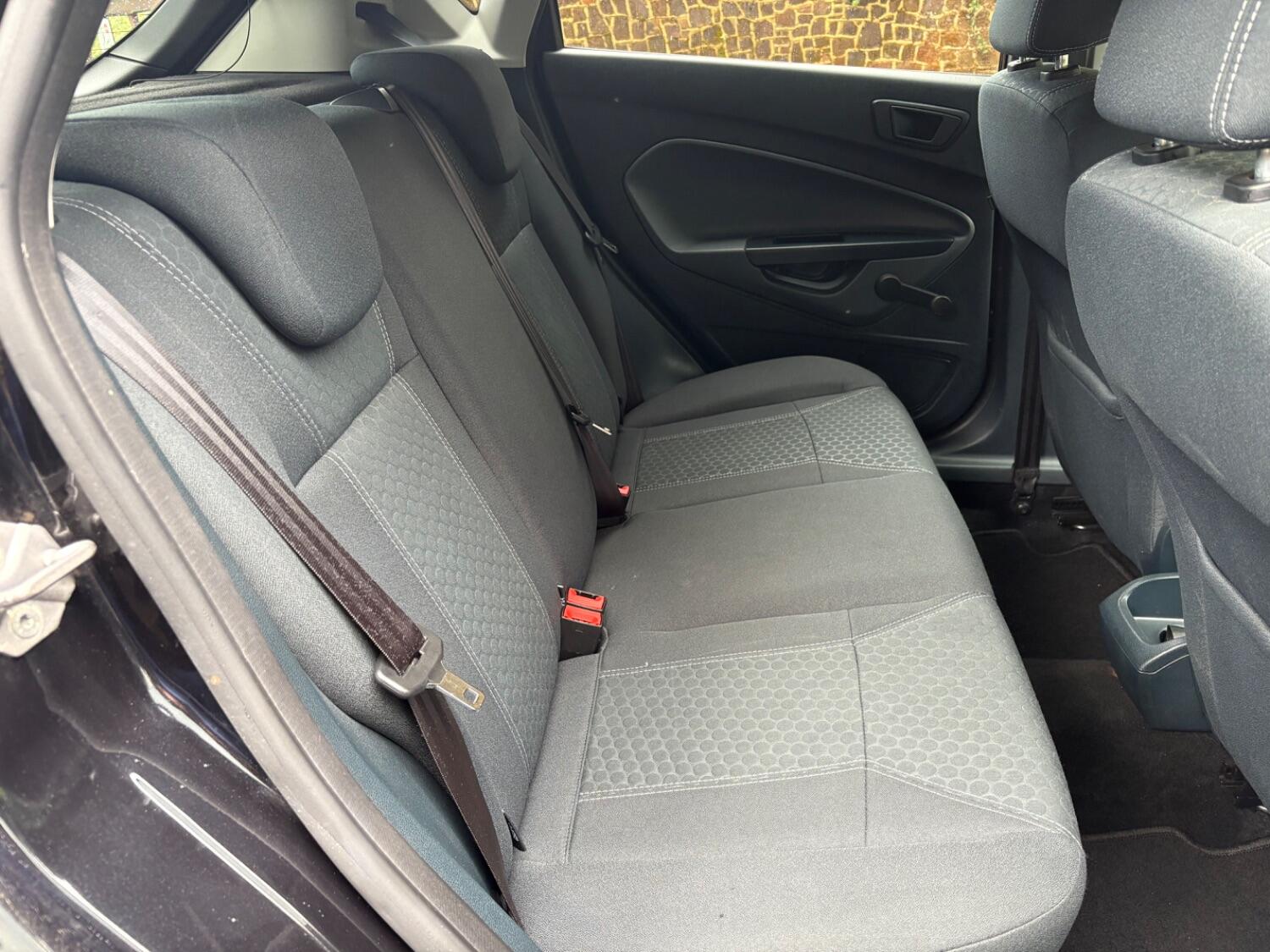 Used Ford Fiesta 2011 for sale - 76670776: Photo 16