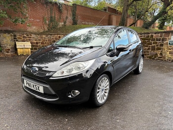 Used Ford Fiesta 2011 for sale - 76670776: Photo