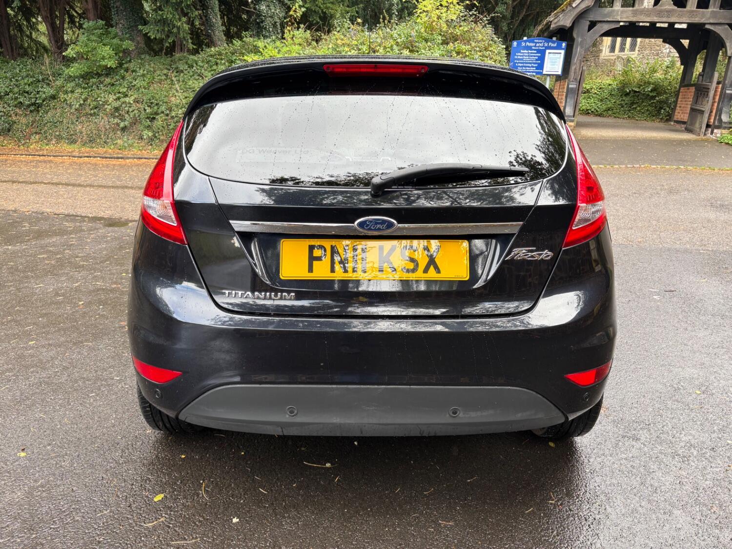 Used Ford Fiesta 2011 for sale - 76670776: Photo 7