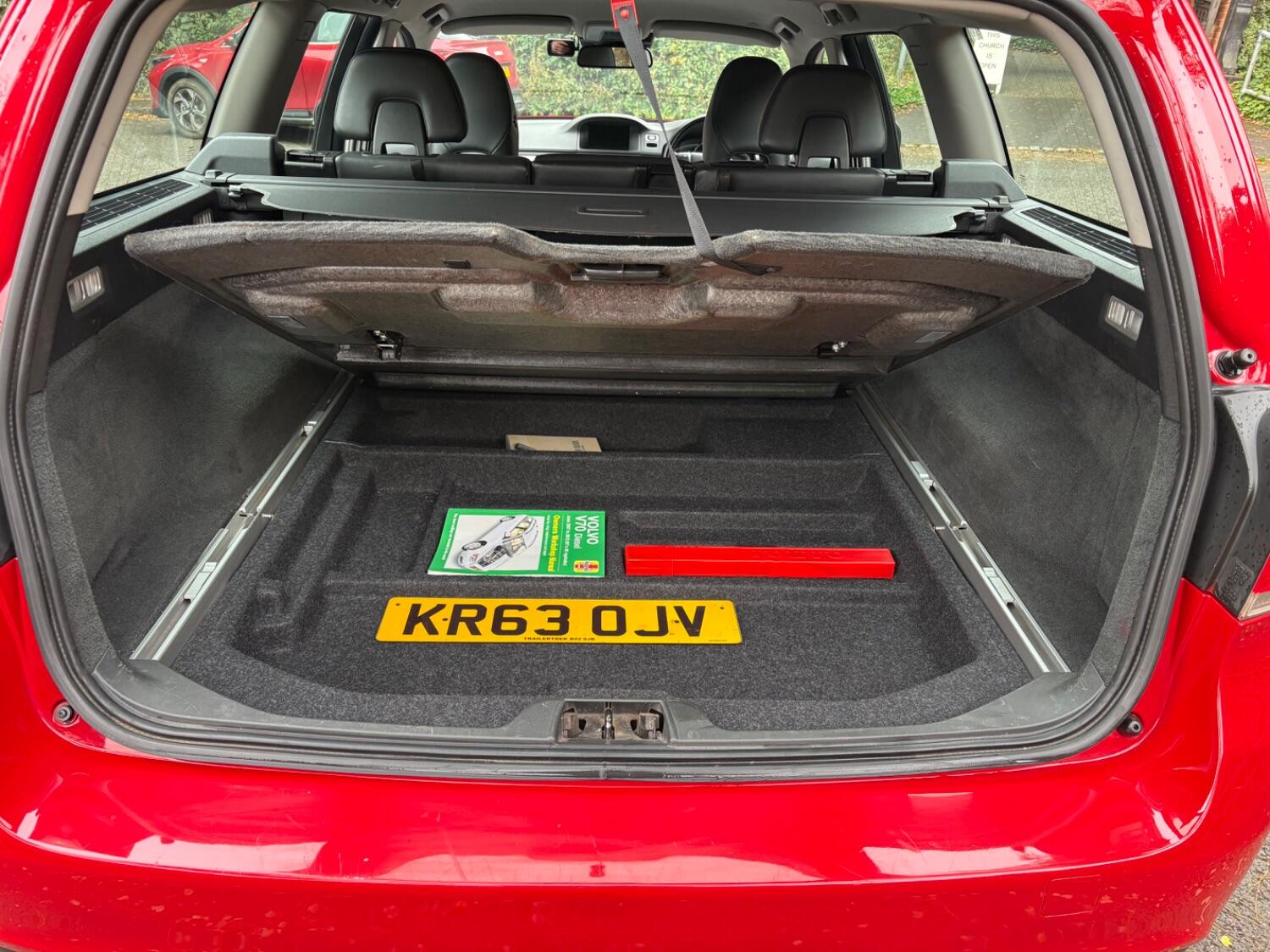 Used Volvo V70 2014 for sale - 77019069: Photo 16