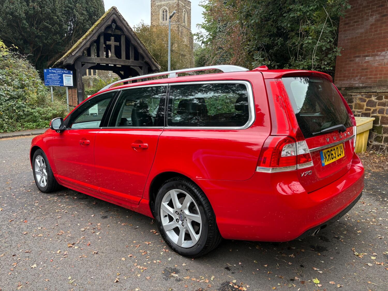 Used Volvo V70 2014 for sale - 77019069: Photo 5