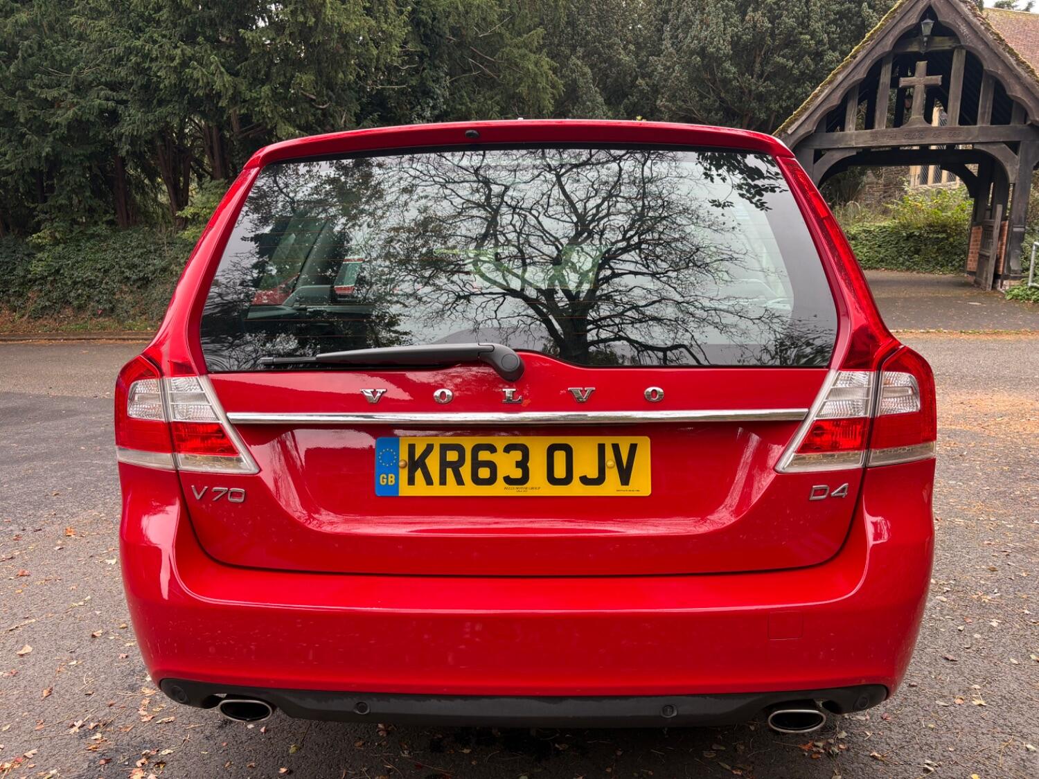 Used Volvo V70 2014 for sale - 77019069: Photo 9