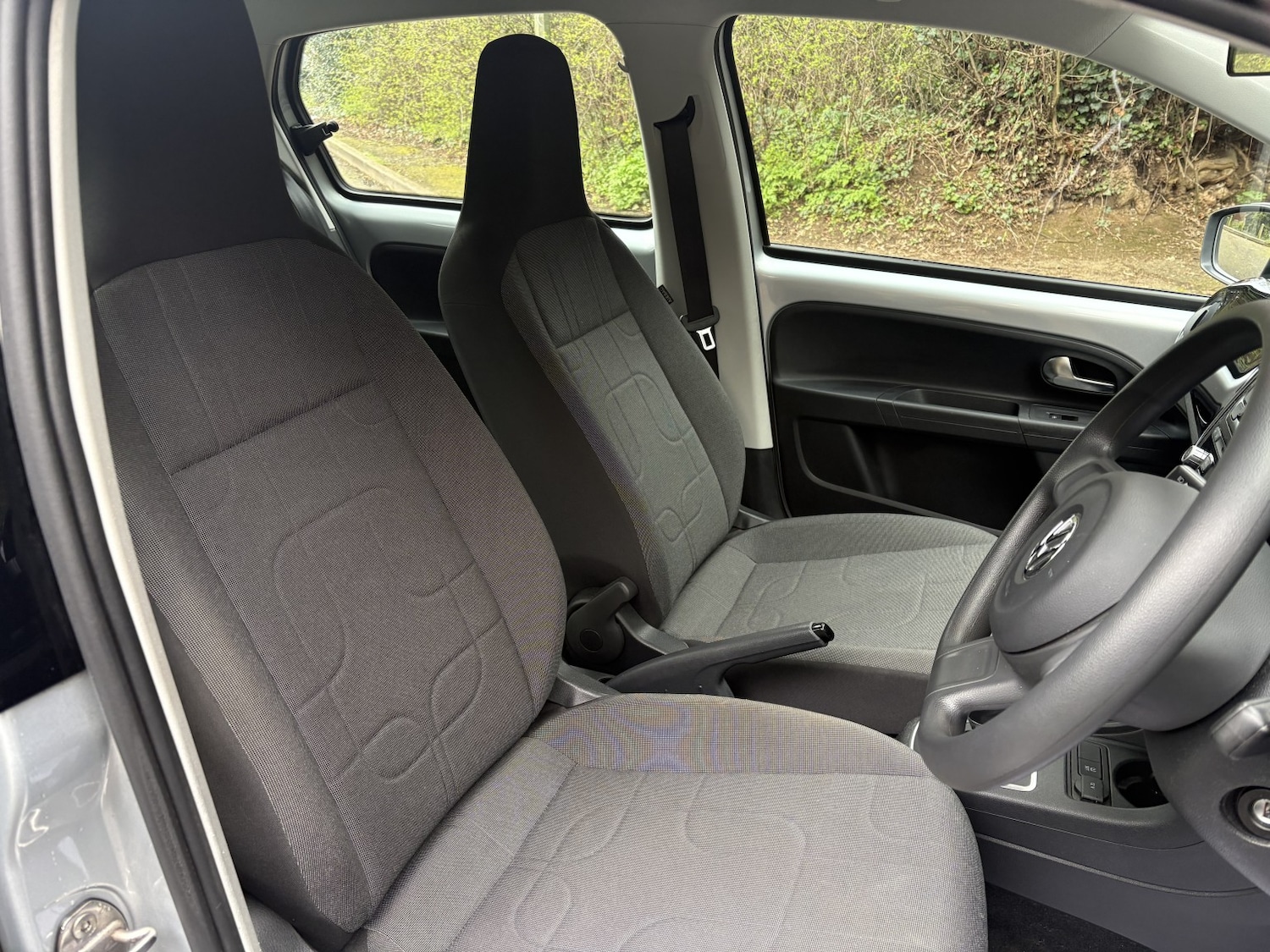 Used Volkswagen up! 2016 for sale - 77915698: Photo 21