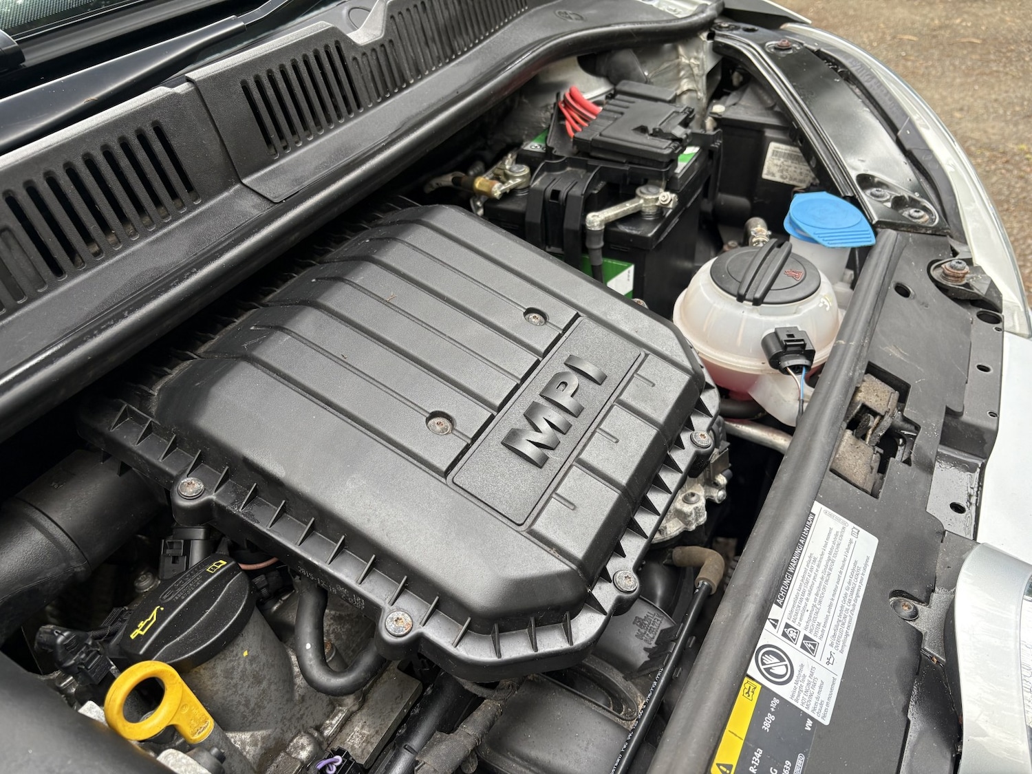 Used Volkswagen up! 2016 for sale - 77915698: Photo 24