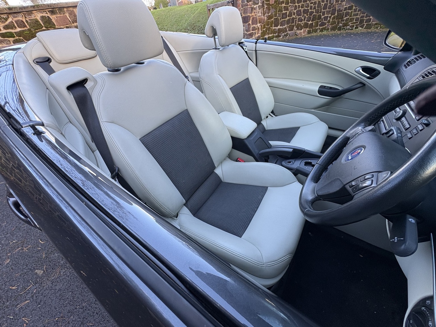 Used Saab 9-3 2010 for sale - 76670804: Photo 18