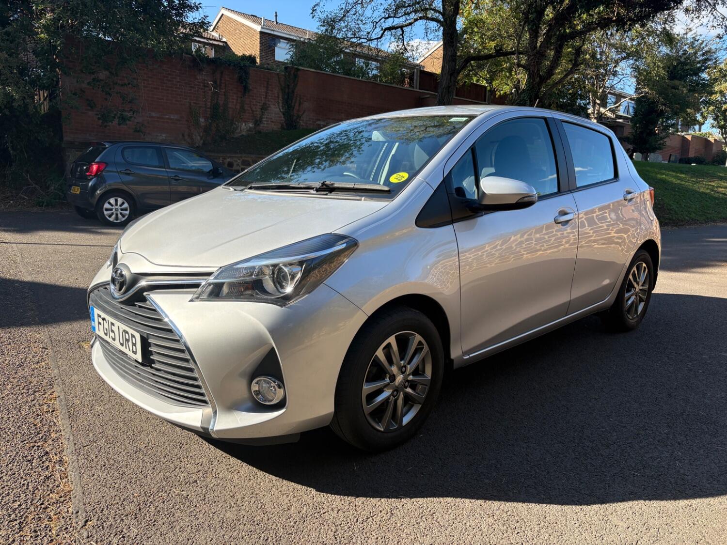 Used Toyota Yaris 2015 for sale - 76670739: Photo 3