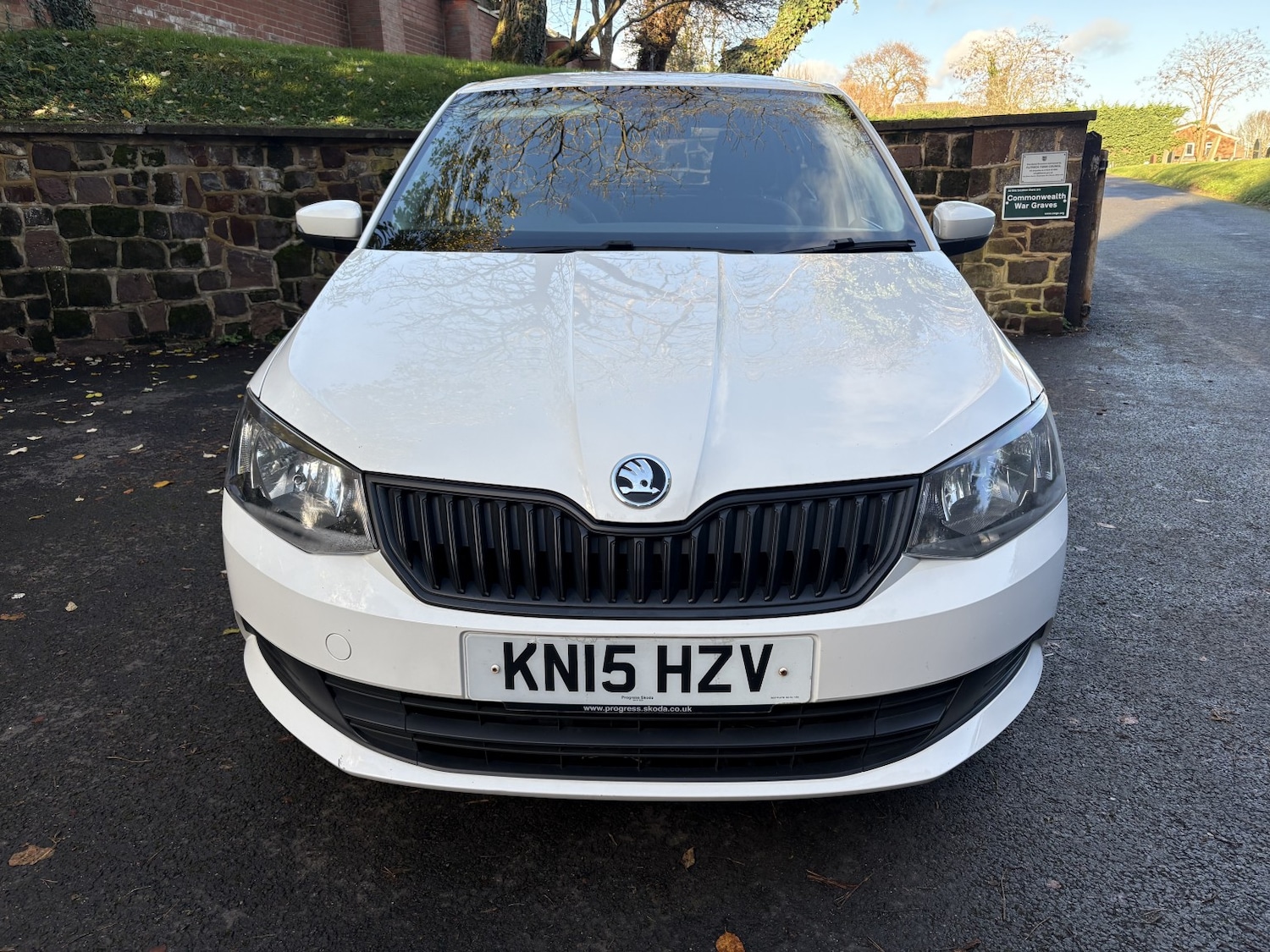 Used Skoda Fabia 2015 for sale - 76751796: Photo 2