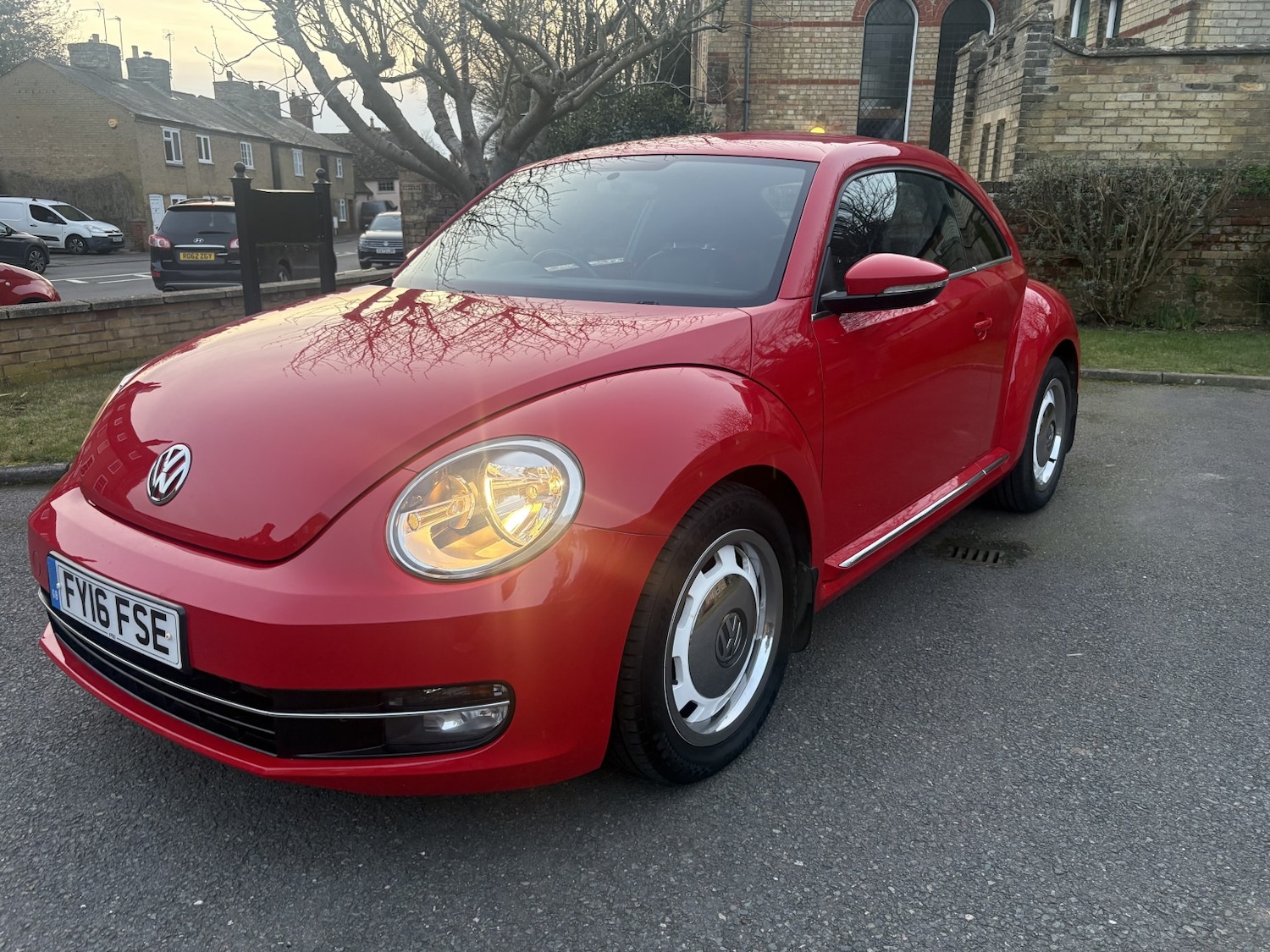 Used Volkswagen Beetle 2016 for sale - 77562524: Photo 3