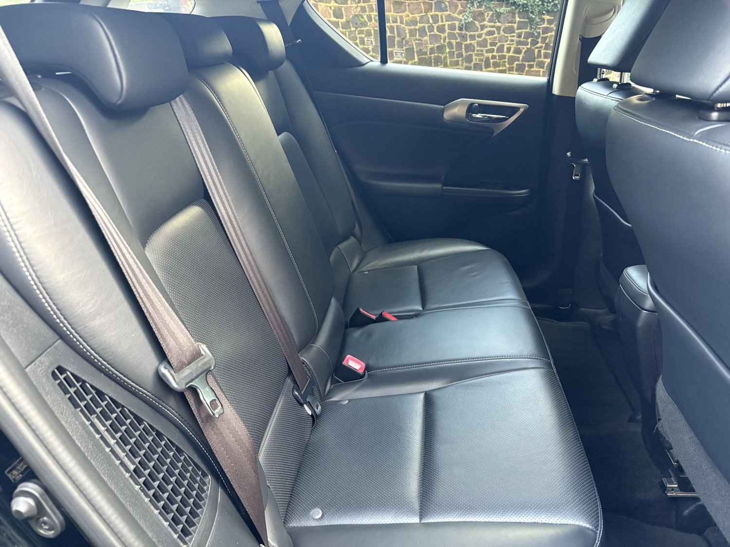 Used Lexus CT 2014 for sale - 76670794: Photo 14