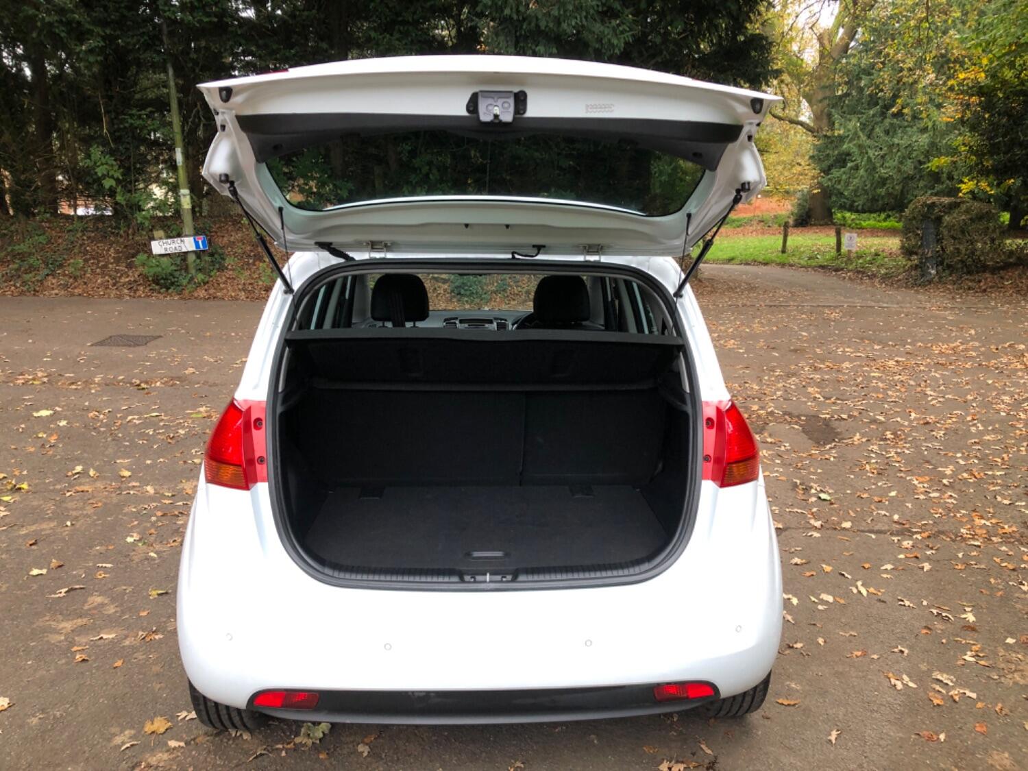 Used Kia Venga 2013 for sale - 76794637: Photo 12